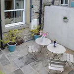 Norm's Nook *