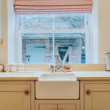 Norm's Nook Дом отдыха *