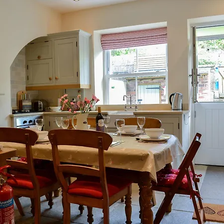 Norm's Nook Грассингтон